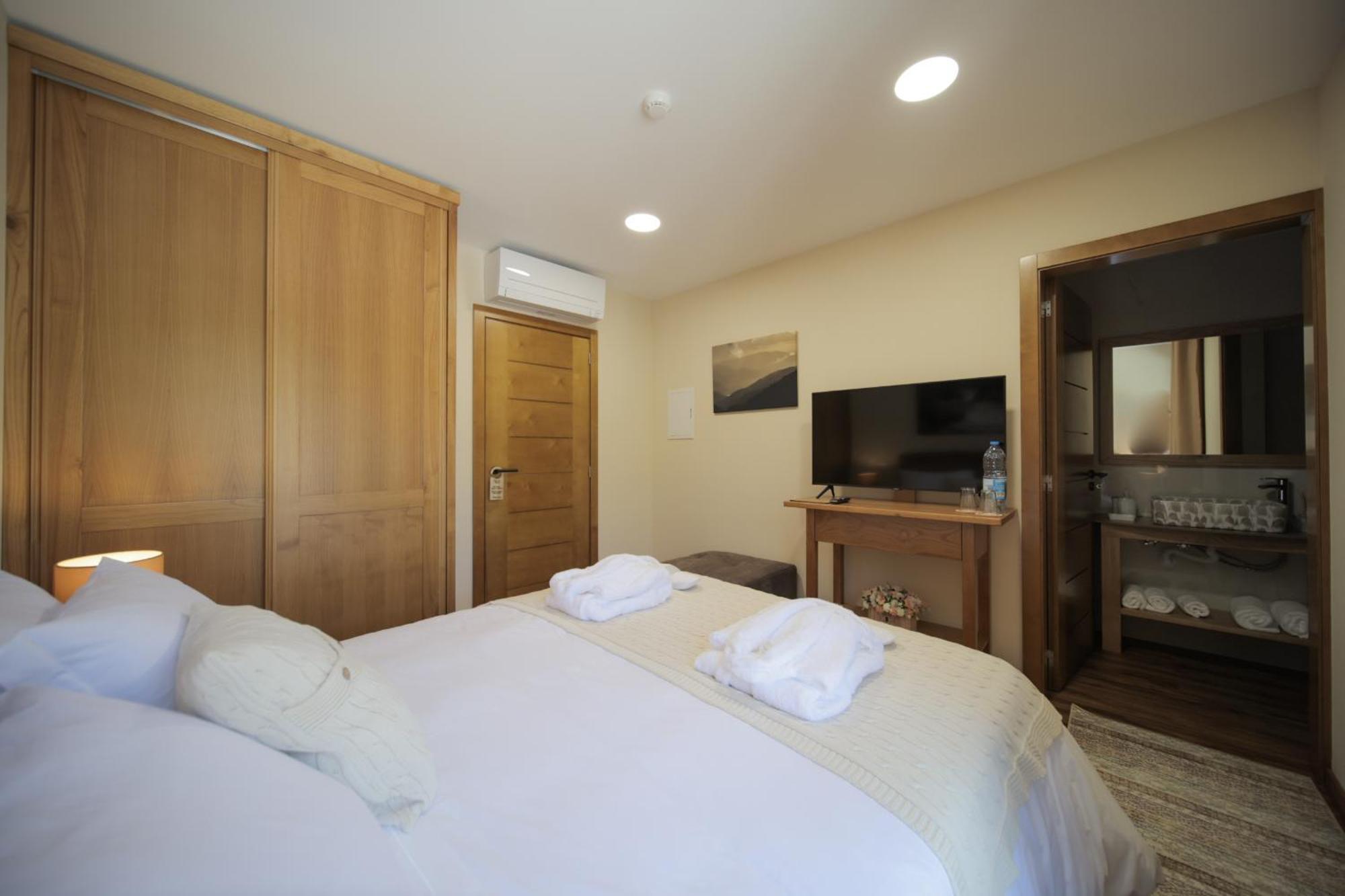 Casa Da Fonte - Geres Hostel Екстериор снимка